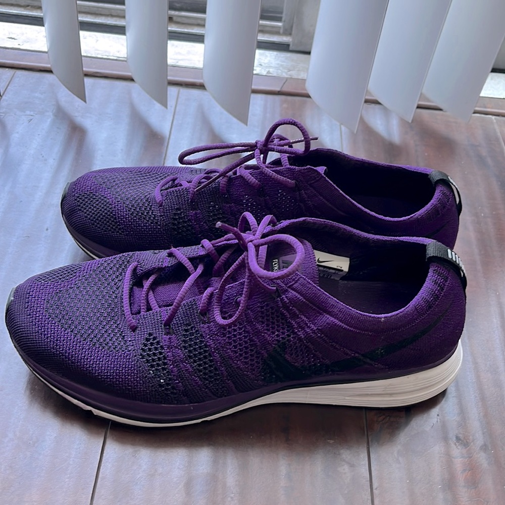Nike Flyknit Trainer Purple Sz 10